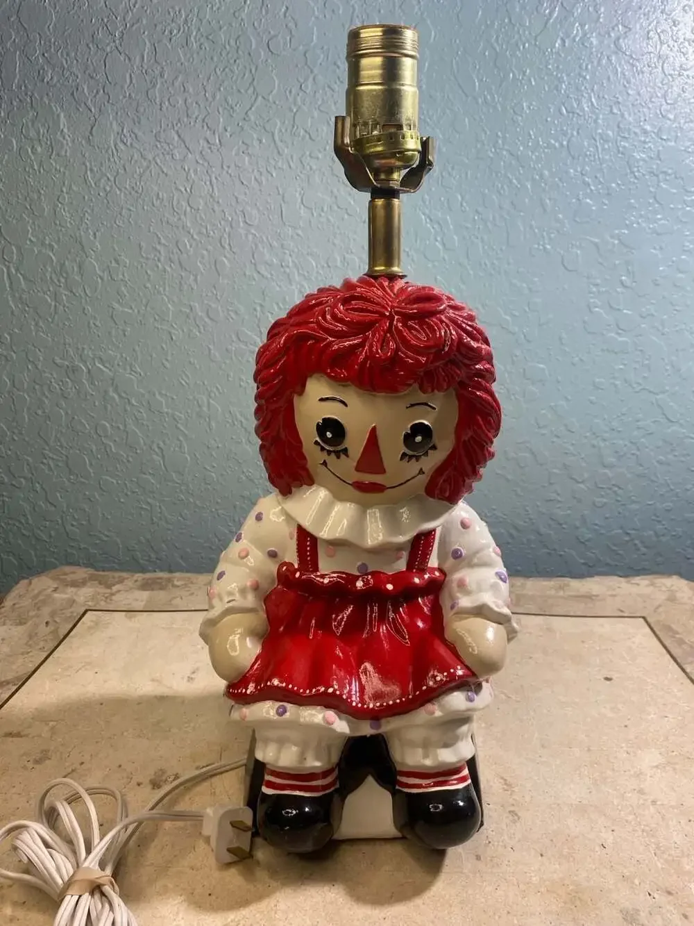 Vintage Raggedy Ann Ceramic Table Lamp Nursery Decor